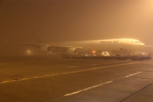 مه گرفتگی شدید پروازهای فرودگاه اهواز را لغو کرد