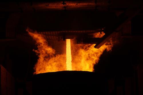 افزایش ۵ و نیم درصدی تولید فولاد ایران در سال ۱۴۰۲
