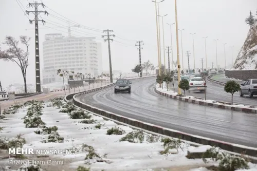 هشدار نارنجی و زرد باران و برف برای ۲۰ استان ضرورت پرهیز از سفر رفتن